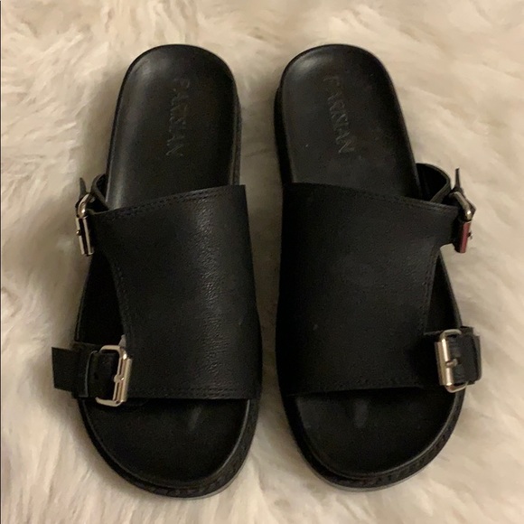 🖤PARISIAN Sandals - Picture 3 of 4